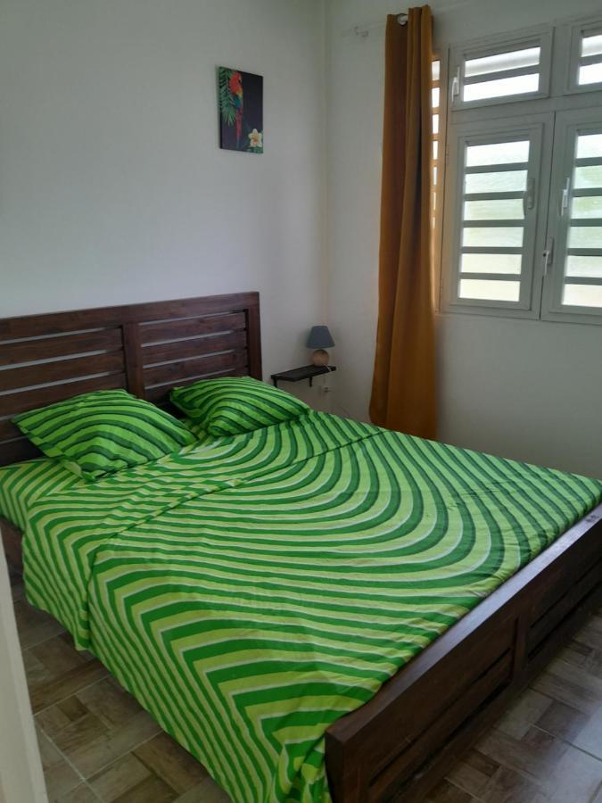 Kami Lodge F3 Jacuzzi Riviere-Salee Ngoại thất bức ảnh