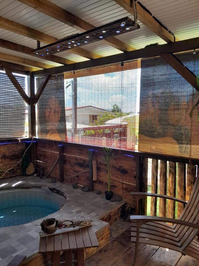 Kami Lodge F3 Jacuzzi Riviere-Salee Ngoại thất bức ảnh